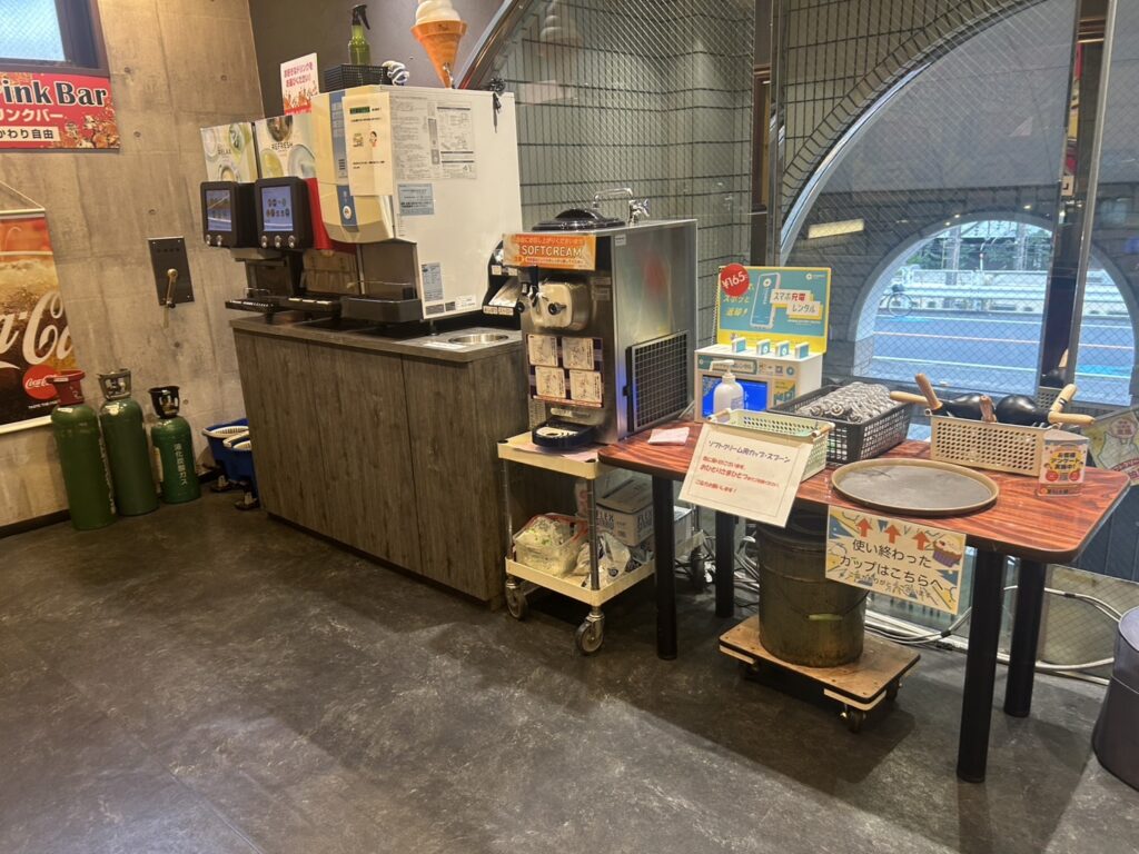 百合ヶ丘店内観1